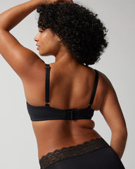 BLACK - Push-Up Plunge Bra
