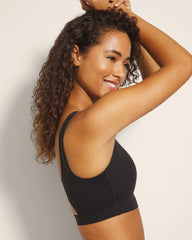 BLACK - High-Neck Yoga Bra