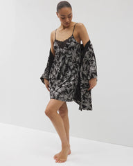 PLUMERIA BLOOMS BLK CH - Short Robe