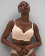 PEACH PARFAIT - Wireless Bra with Lace
