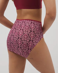PLENTIFUL PIECES KISS - Vanishing Edge Microfiber Modern Brief Panty with Lace