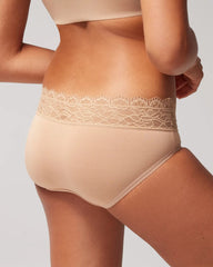 WARM AMBER - Hipster Panty with Enchanting Lace