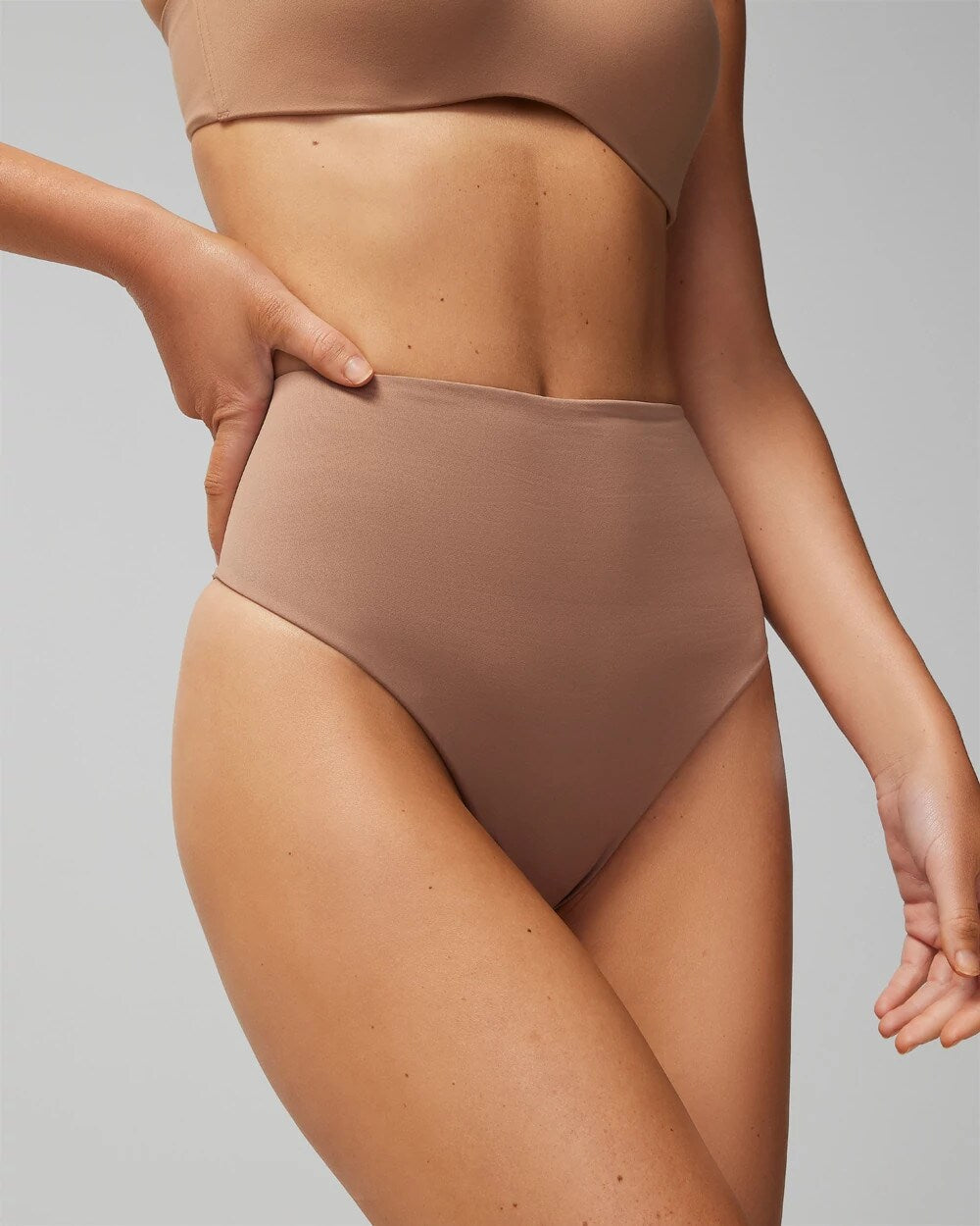 WARM SIENNA - Tummy High-Waist Thong Panty