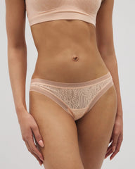 PEACH PARFAIT - Soma Thong Panty with Stretch Lace