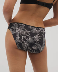 PLUMERIA BLOOMS BLK CH - Edge Bikini Panty with Lace