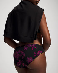 GILDED BLOOMS MAGENTA M - Bikini Panty with Lace