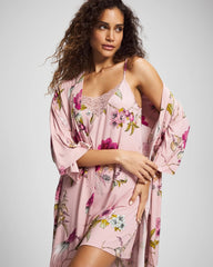 FEATHERED FANCY PINK - Kimono Short Robe