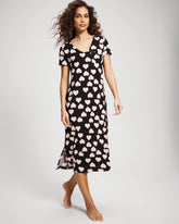 MANDALA HEARTS BLACK - Short Sleeve Long Sleepshirt