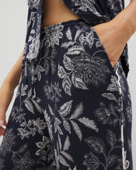 MEANDERING GARDEN NAVY - Piped Crop Pajama Pants