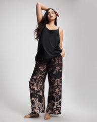SAVANNA DAMASK BDR - Pajama Pants