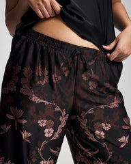 SAVANNA DAMASK BDR - Pajama Pants