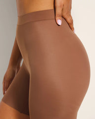 CINNAMON LATTE - Skimming Shorts