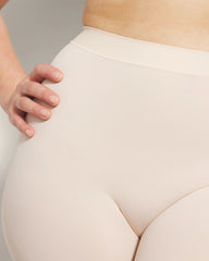 PALE SAND - Skimming Shorts