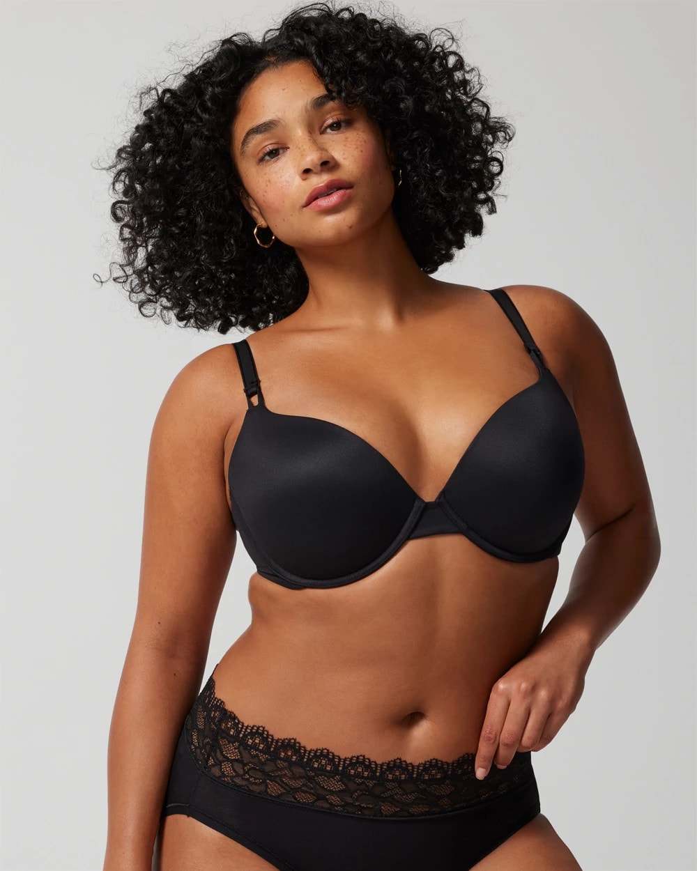 BLACK - Push-Up Plunge Bra