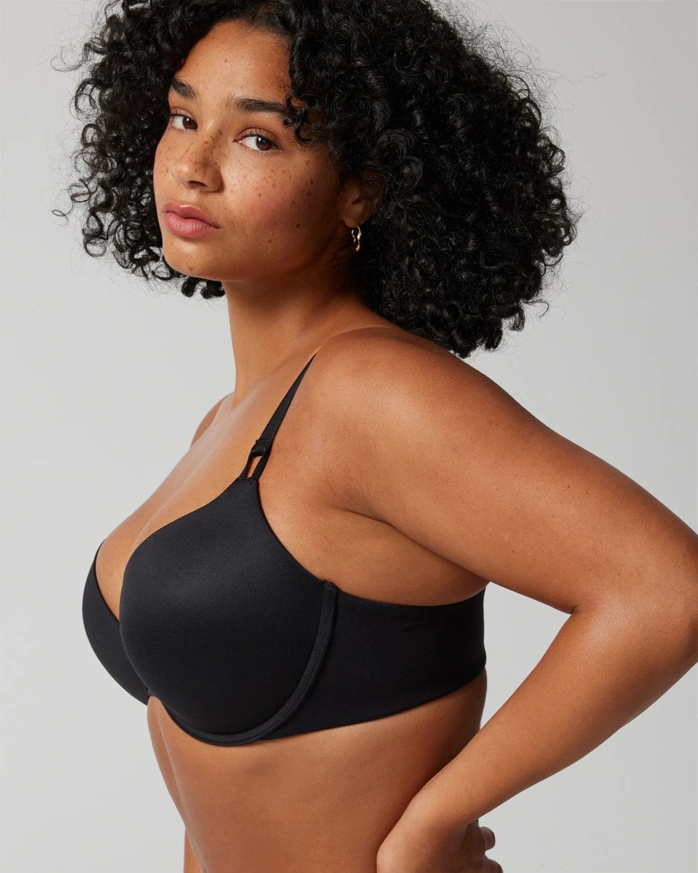 BLACK - Push-Up Plunge Bra