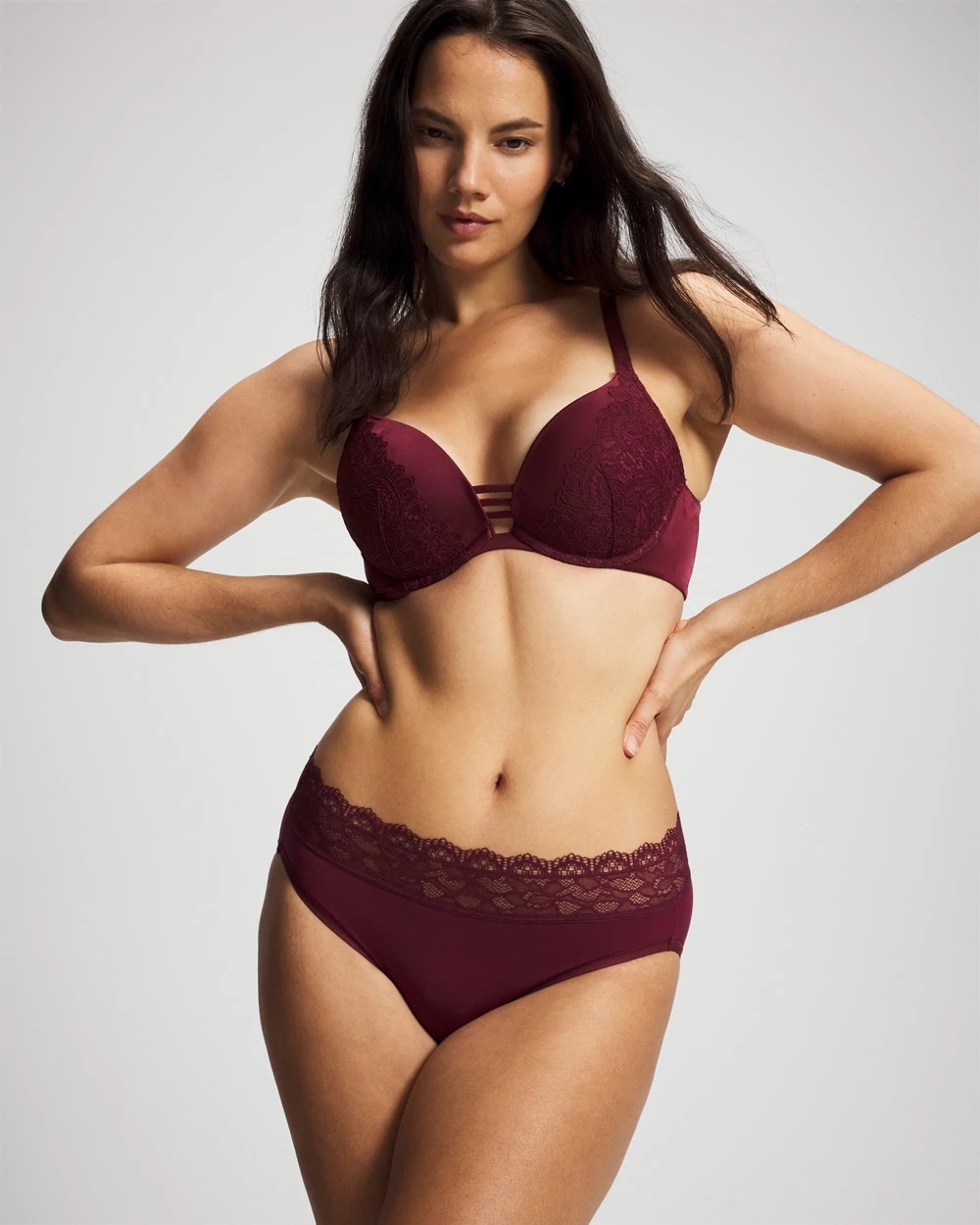 VELVET PLUM - Push-up Plunge Bra with Lace