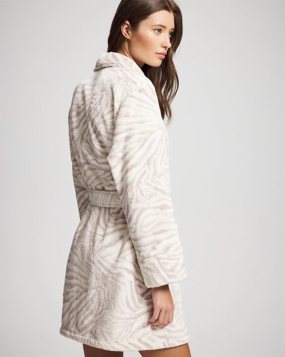 ZEBRA ZEN GRAY GLASS - Plush Short Robe