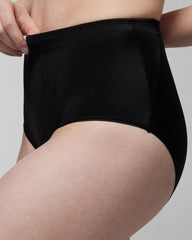 BLACK - Mid-Level Shaping Vanishing Edge Brief
