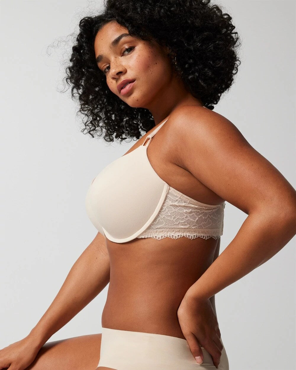 PALE SAND - Push-Up Plunge Bra with Lace