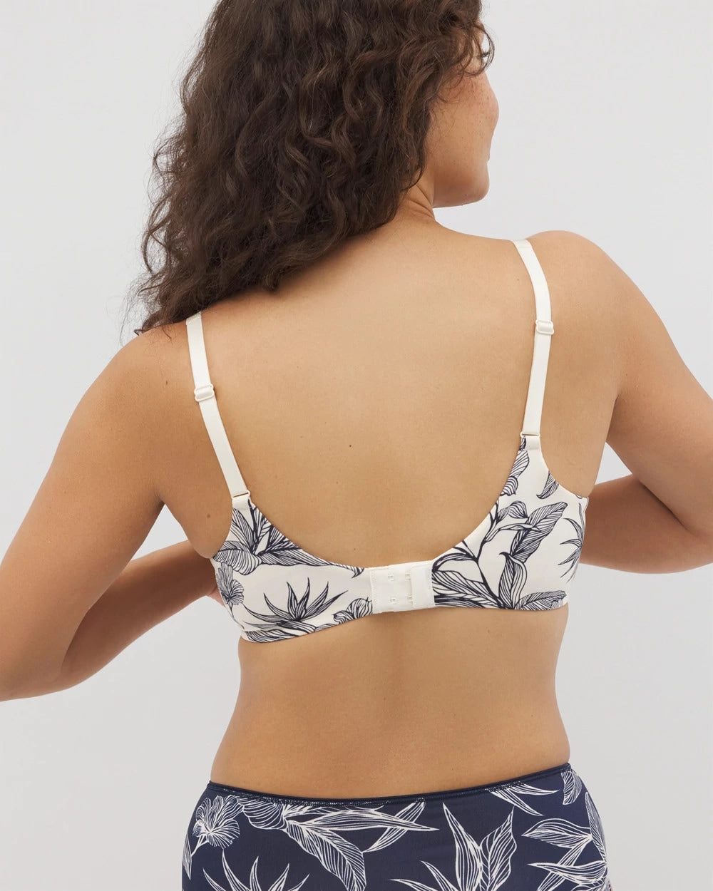 PLUMERIA BLOOMS CH NAVY - Push-up Plunge Bra