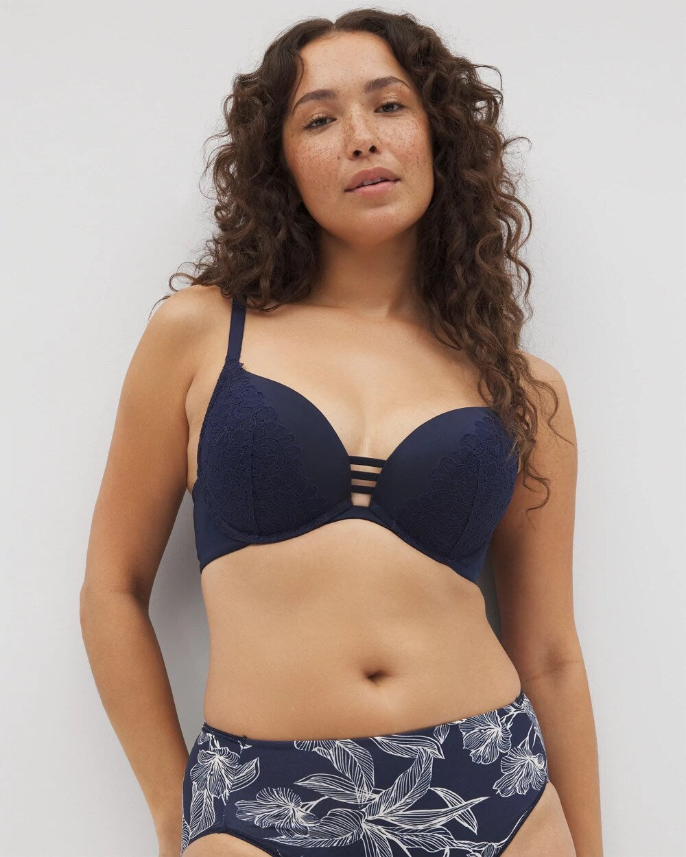 NIGHTFALL NAVY - Push-up Plunge Bra with Lace