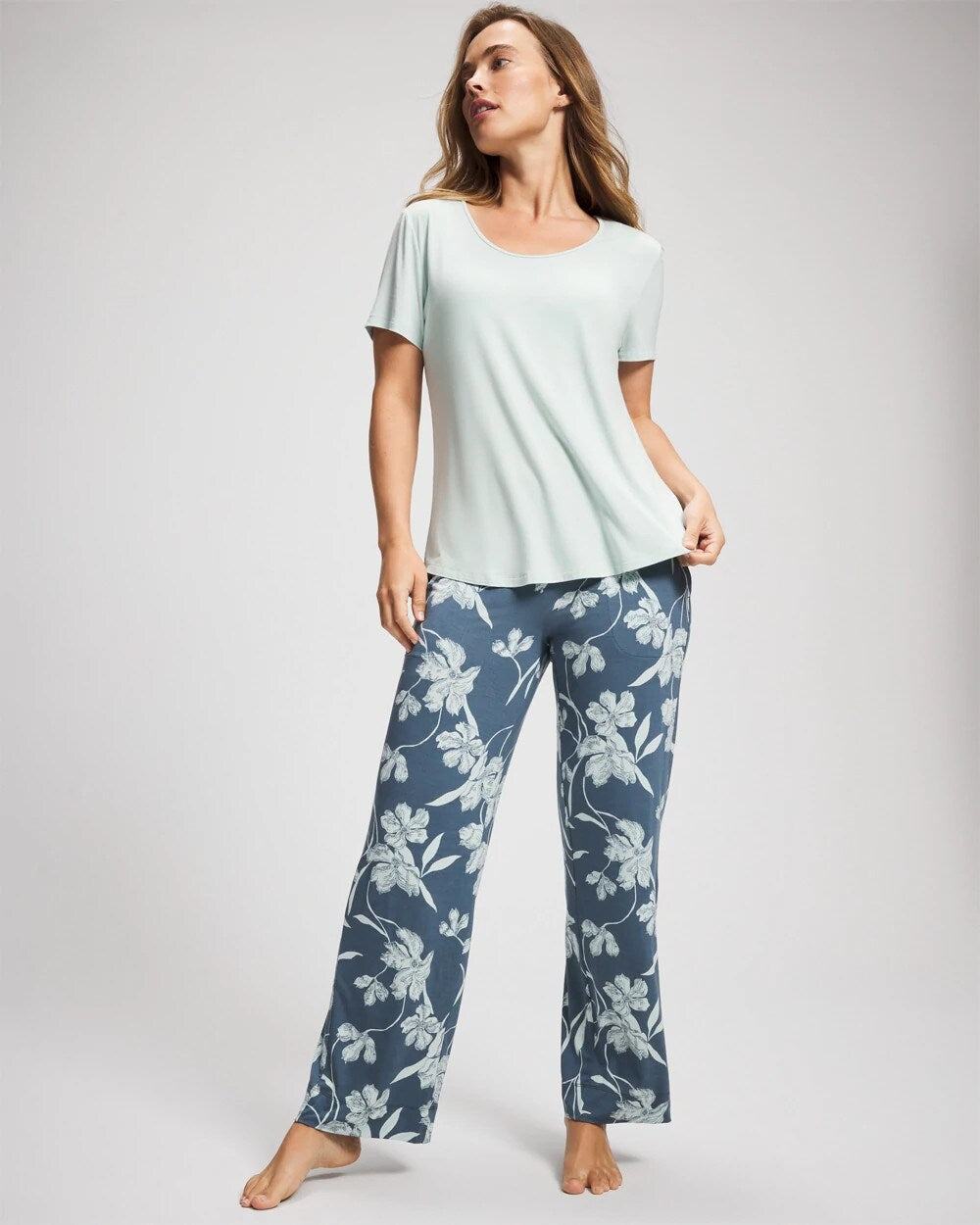 REFLECTION BLOOMS TAP - Short Sleeve + Pant Pajama Set
