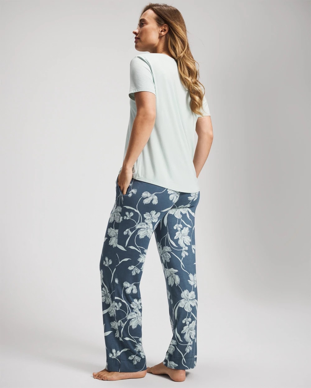 REFLECTION BLOOMS TAP - Short Sleeve + Pant Pajama Set