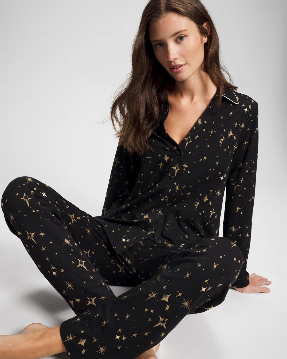 STELLAR SCENE BLACK/FOIL - Long-Sleeve Notch Collar Pajama Top