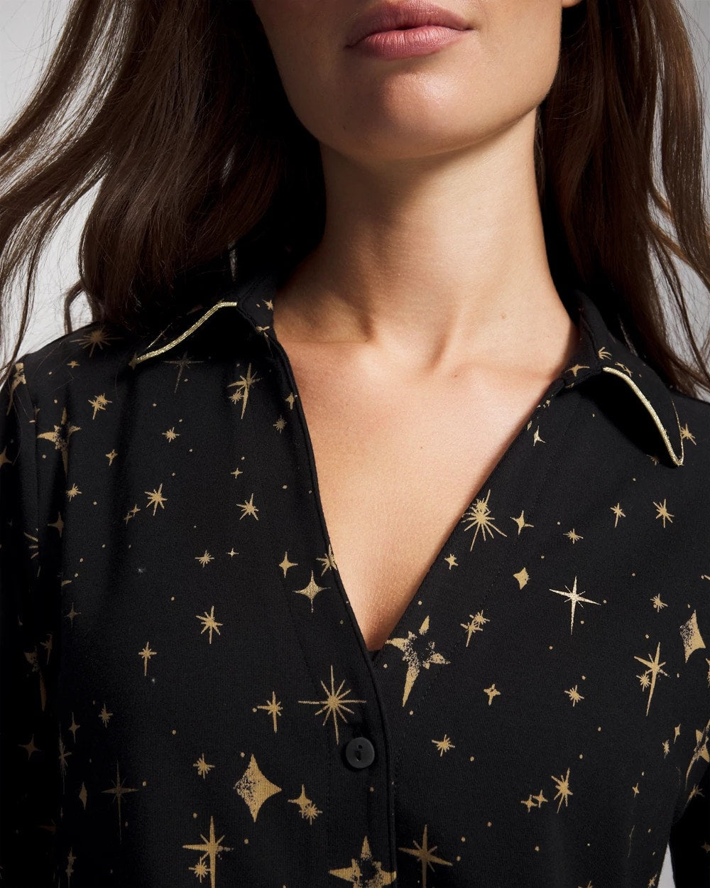 STELLAR SCENE BLACK/FOIL - Long-Sleeve Notch Collar Pajama Top