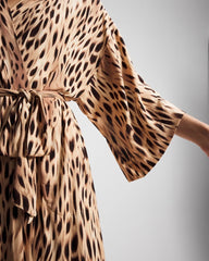 SPLENDID LEOPARD AMBER - Short Robe