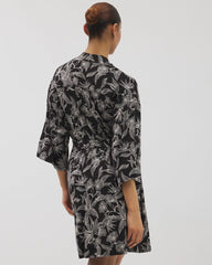 PLUMERIA BLOOMS BLK CH - Short Robe