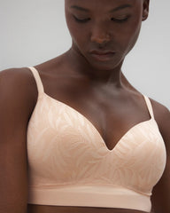 PEACH PARFAIT - Wireless Bra with Lace