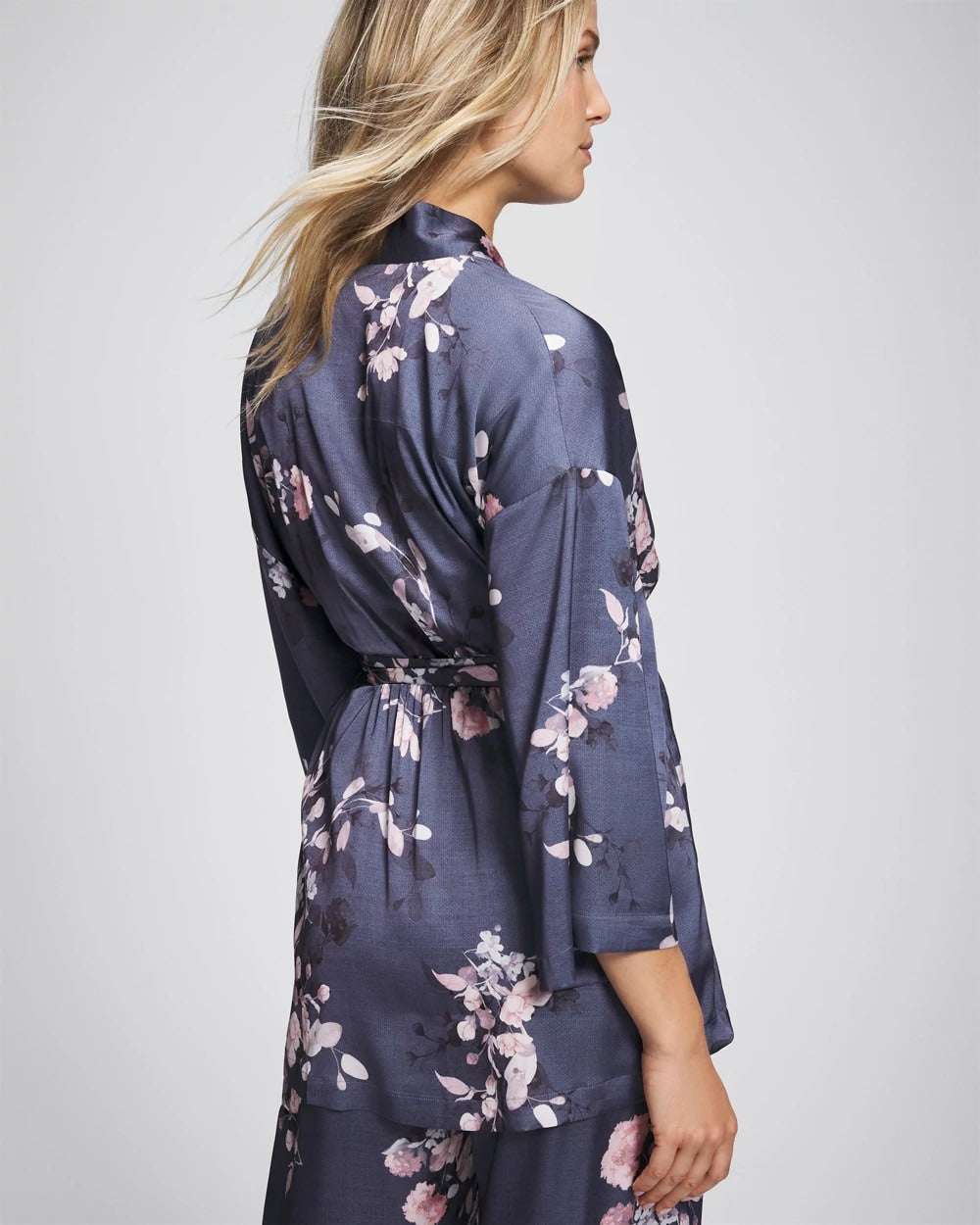 FLORAL DREAMS GRAY - Short Robe
