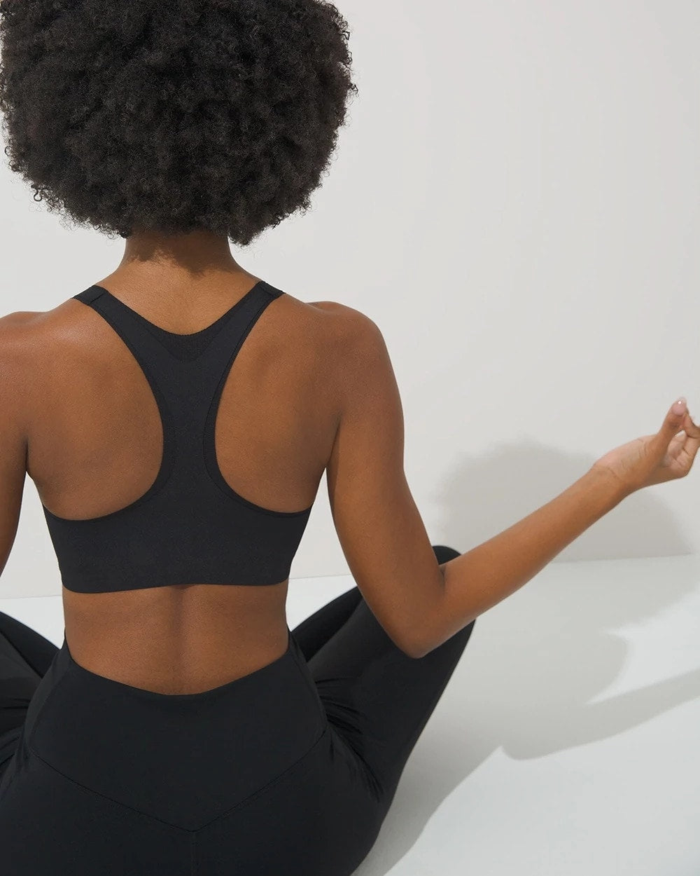 BLACK - Racerback Bra