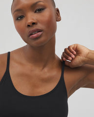 BLACK - Mid-Level Shaping Seamless Cami