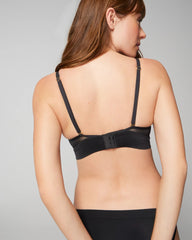 BLACK - Triangle Mesh Bralette