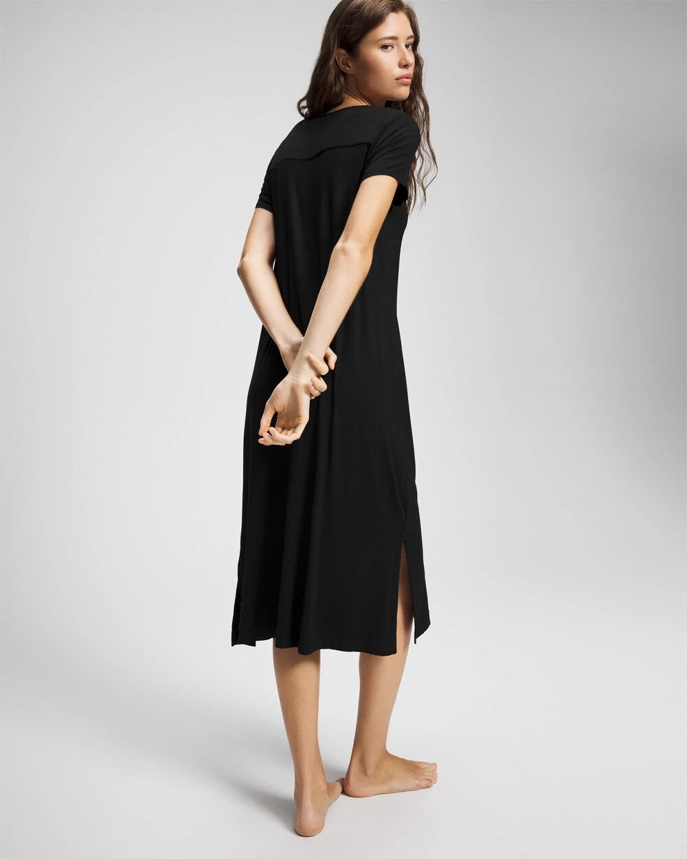 BLACK - Short Sleeve Long Sleepshirt