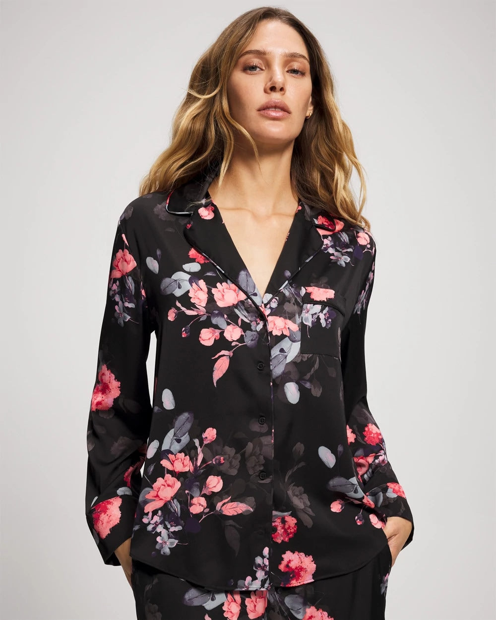 FLORAL DREAMS GRAND BLACK - Long Sleeve Notch Collar Pajama Top