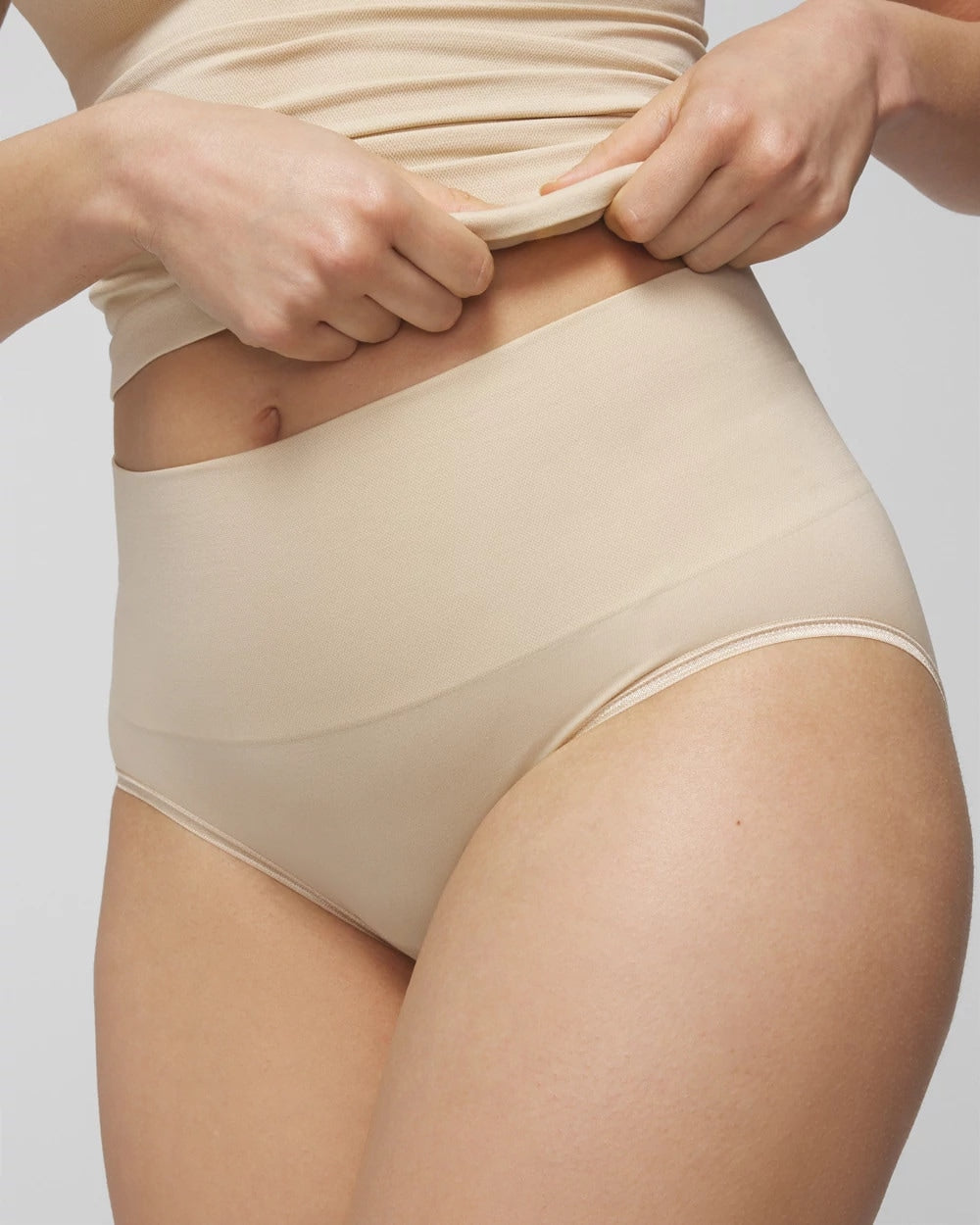 FRAPPE - Seamless Ultralight Smoothing Brief