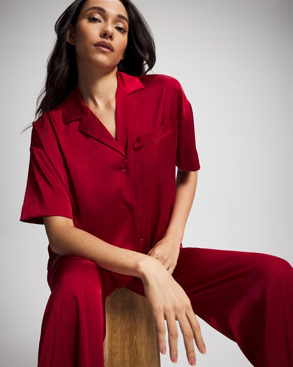 PAINT THE TOWN RED - Short Sleeve Notch Collar Pajama Top