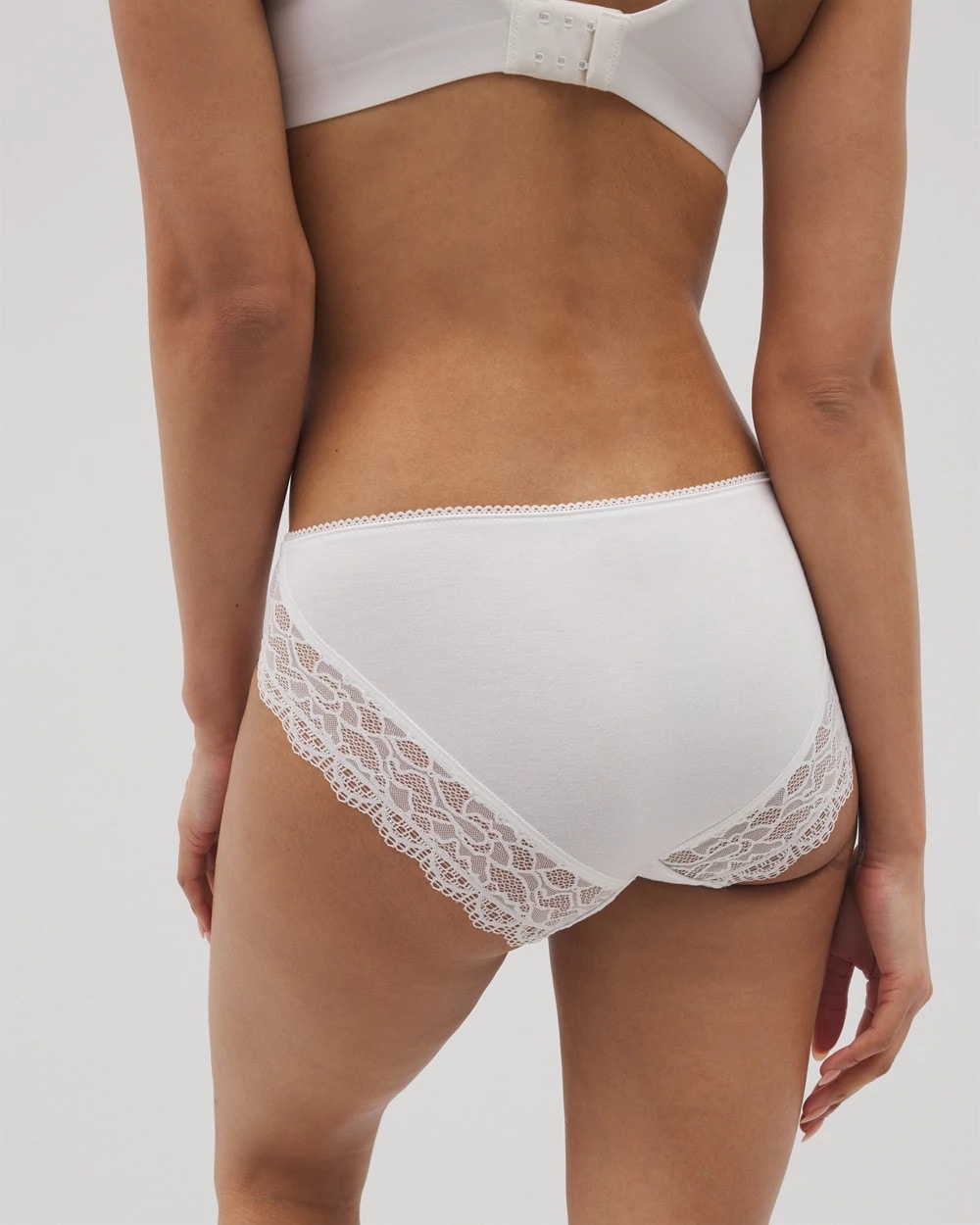 OPTIC WHITE - Lace Hipster