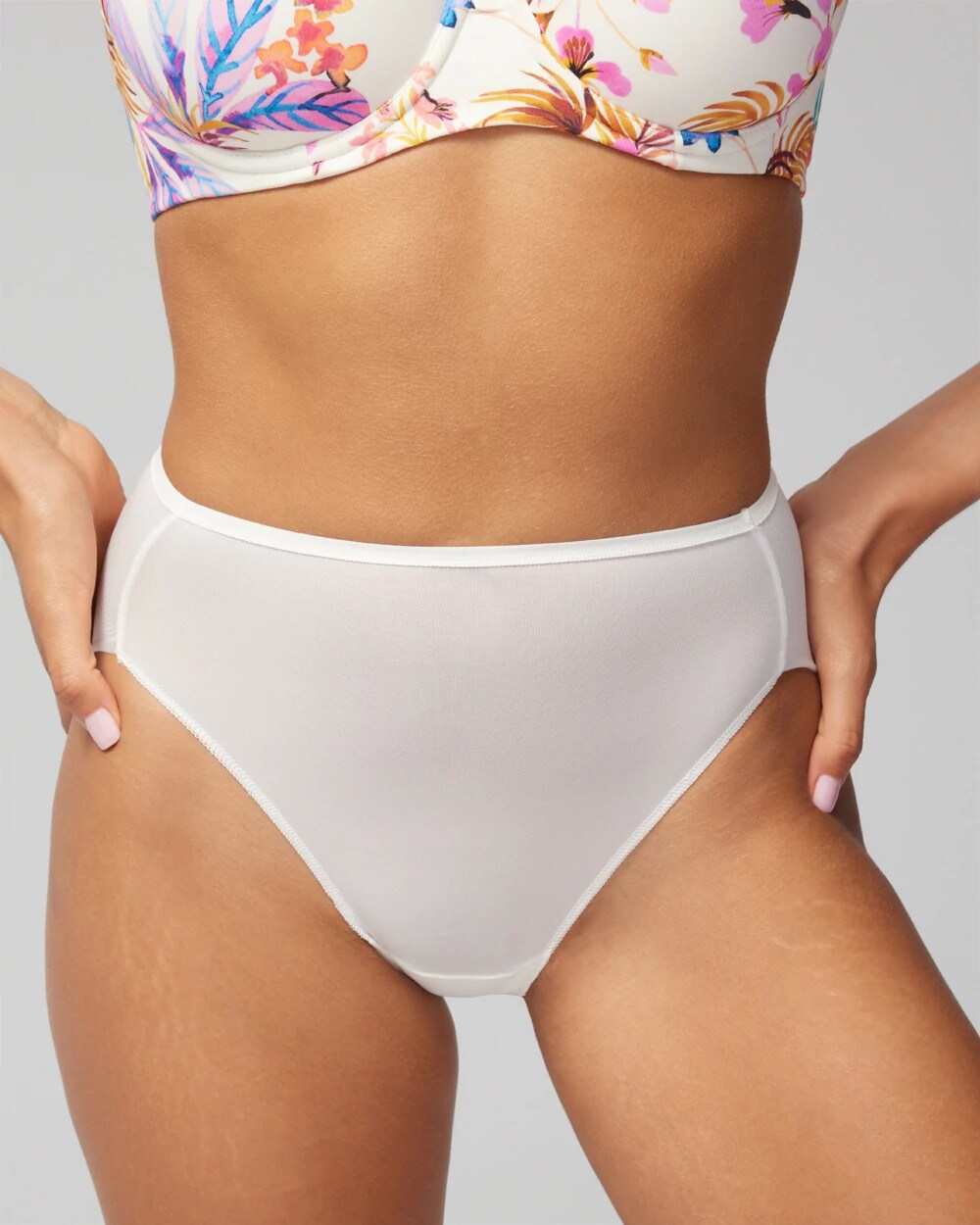 IVORY - High-Leg Panty