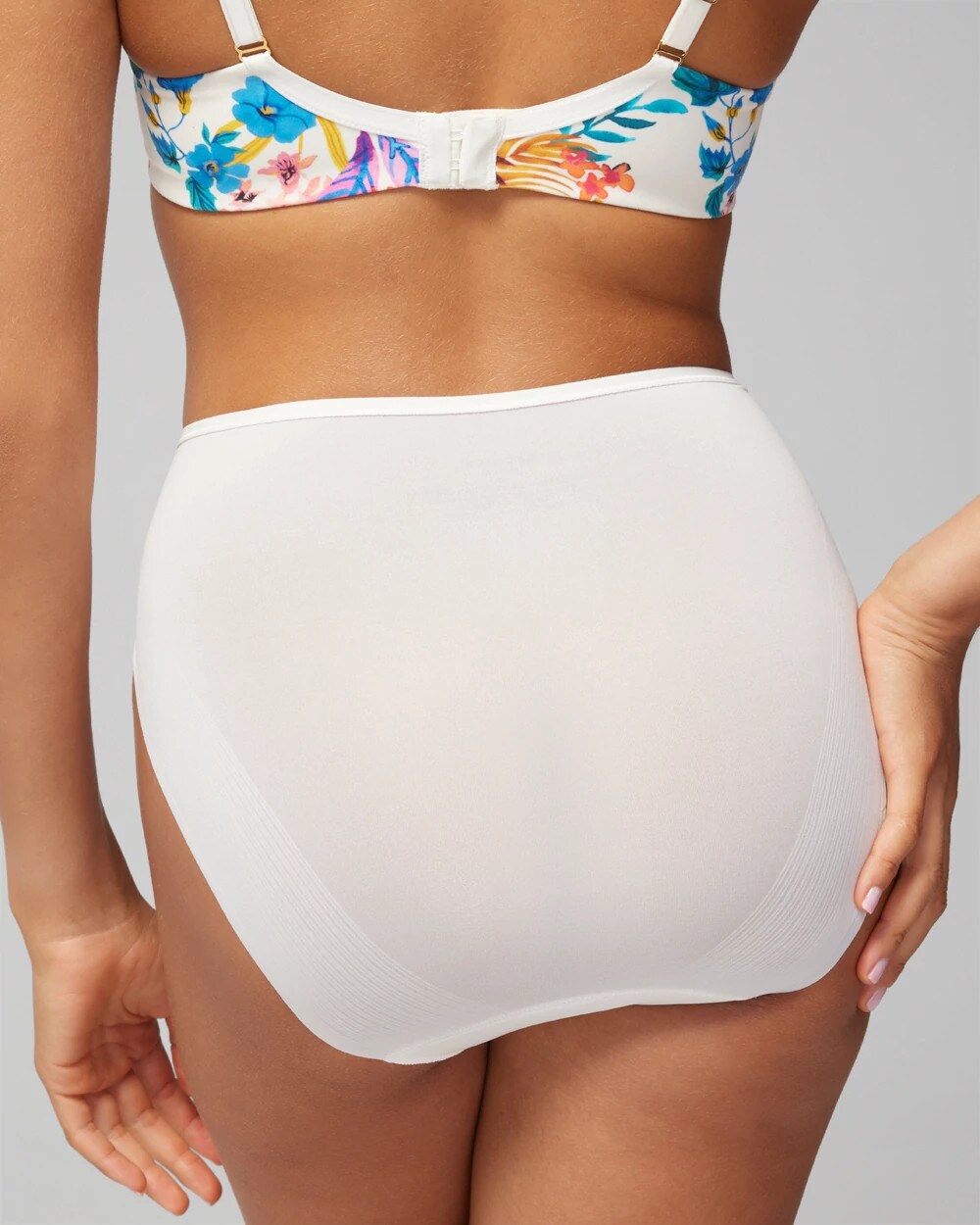 IVORY - High-Leg Panty