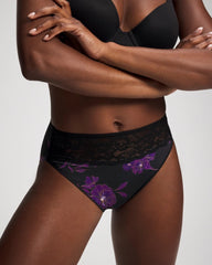 GILDED BLOOMS MAGENTA M - Edge High-Leg Panty with Lace