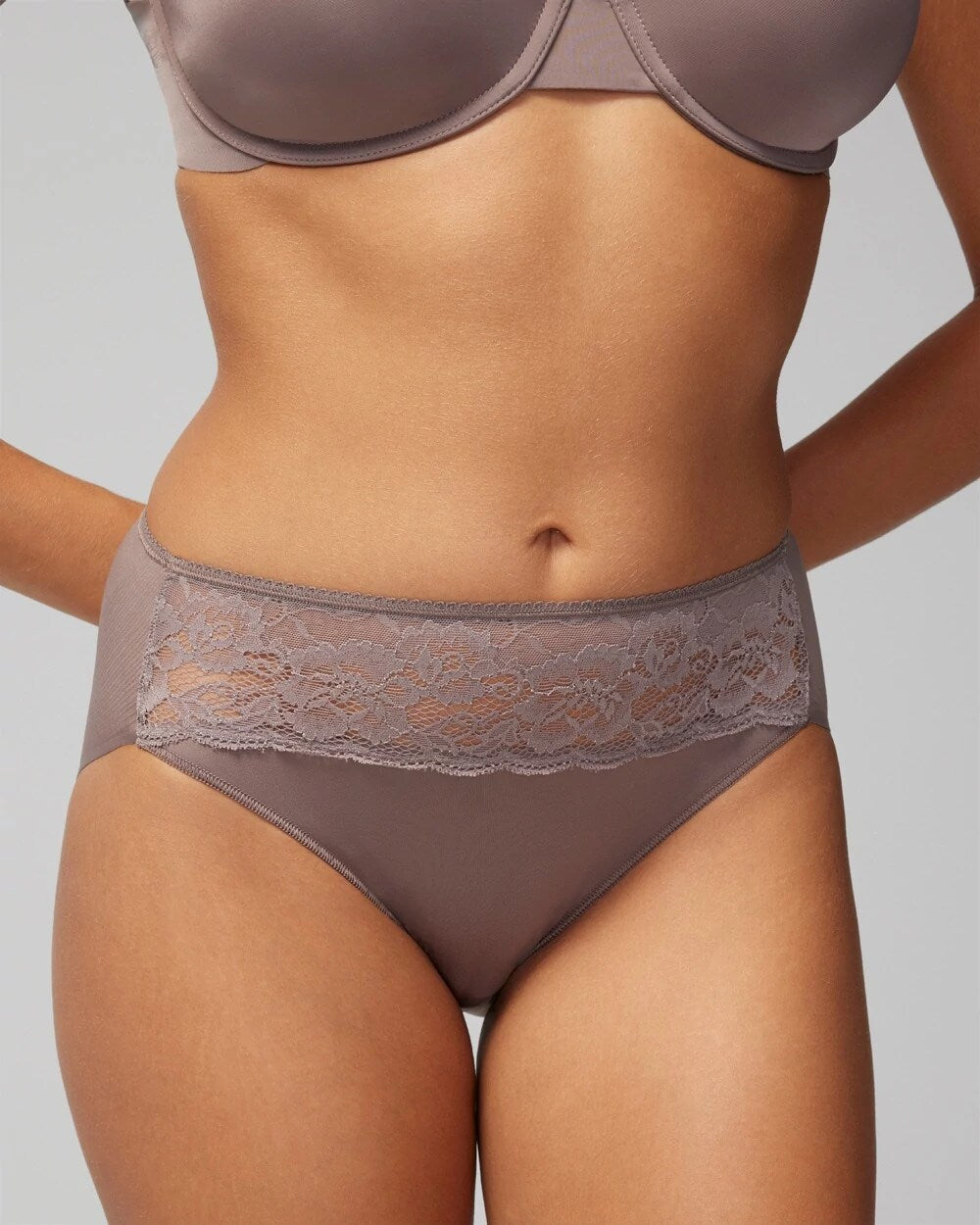 MOCHACCINO - High-Leg Panty with Lace