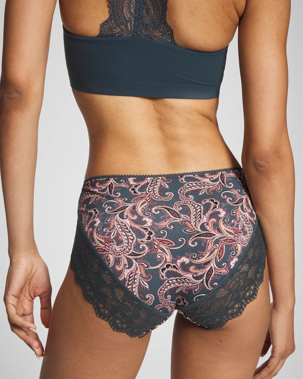 IMPERIAL PAISLEY M PET - High-Leg Panty with Enchanting Lace