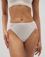 IVORY - High-Leg Panty with Enchanting Lace
