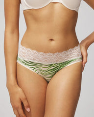 INTO THE GROOVE MINI WS - High-Leg Panty with Enchanting Lace