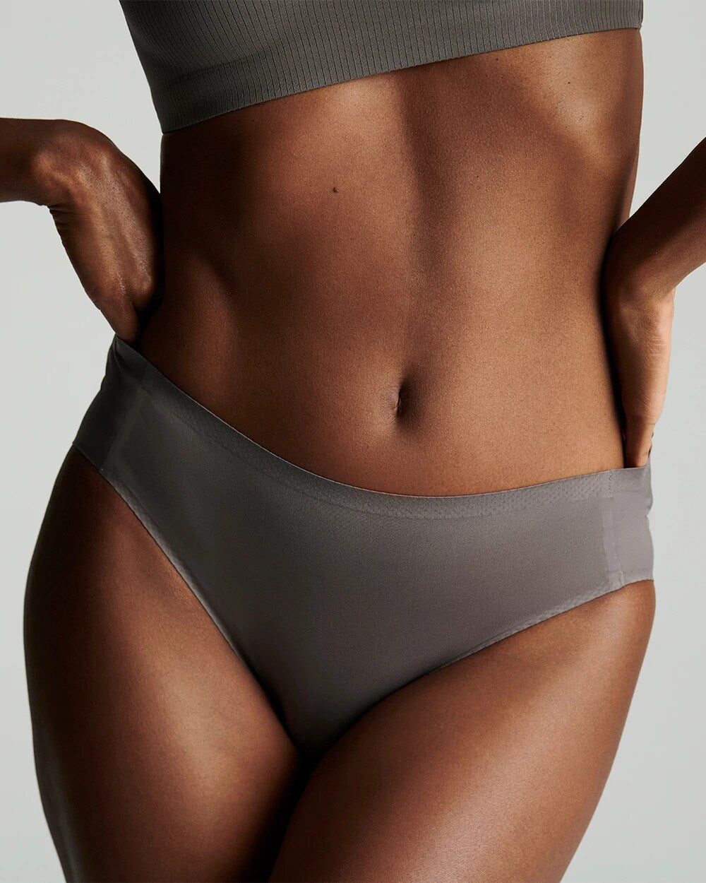 DARK TAUPE - Soft Stretch High Leg Panty