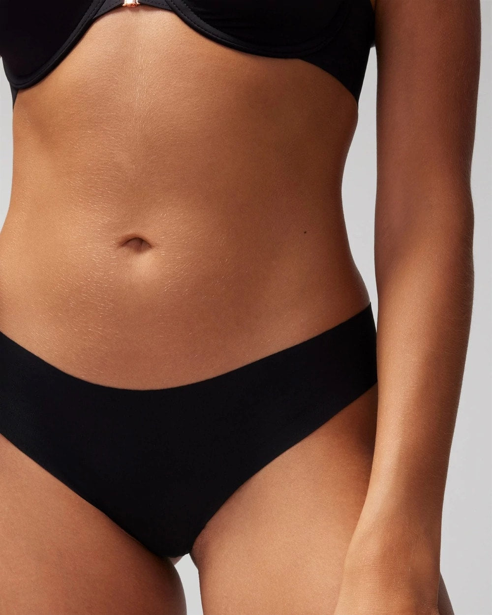 BLACK - Thong Panty